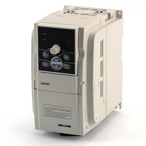 4.5KW 6HP VFD Inverter 1phase 220V 21A CNC Engraving Router Spindle Motor 1000Hz